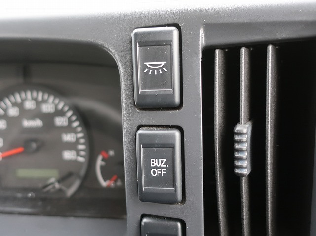 中古トラック いすゞアルミバン ＃20