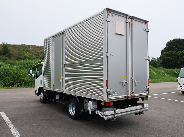 中古トラック いすゞアルミバン ＃4