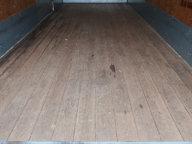 中古トラック いすゞアルミバン ＃6