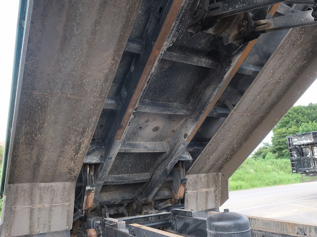 中古トラック いすゞダンプ ＃8