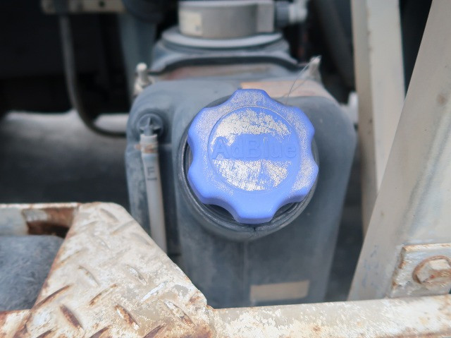 中古トラック 日野クレーン付平ボディ ＃13