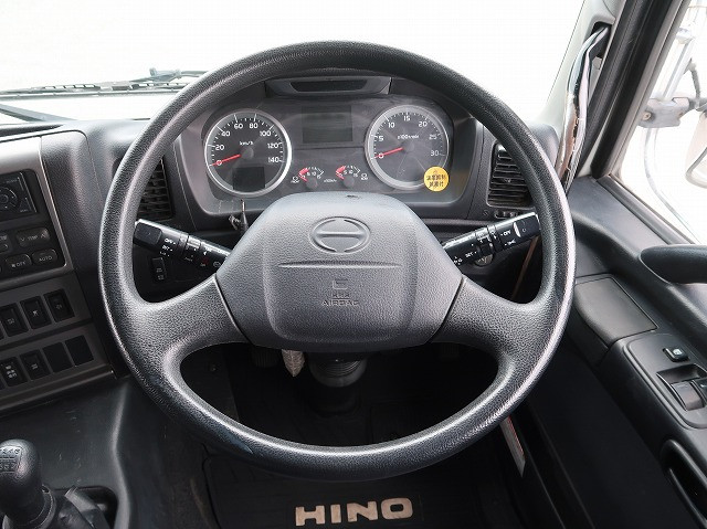 中古トラック 日野クレーン付平ボディ #16