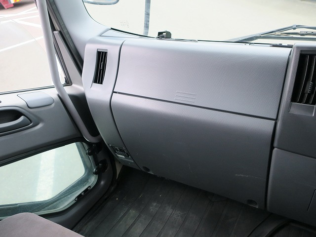 中古トラック いすゞパッカー車（塵芥車） ＃15