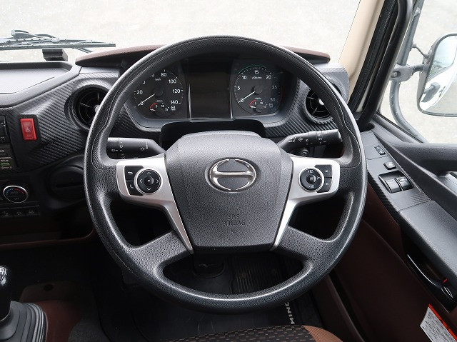 中古トラック 日野冷凍バン ＃15