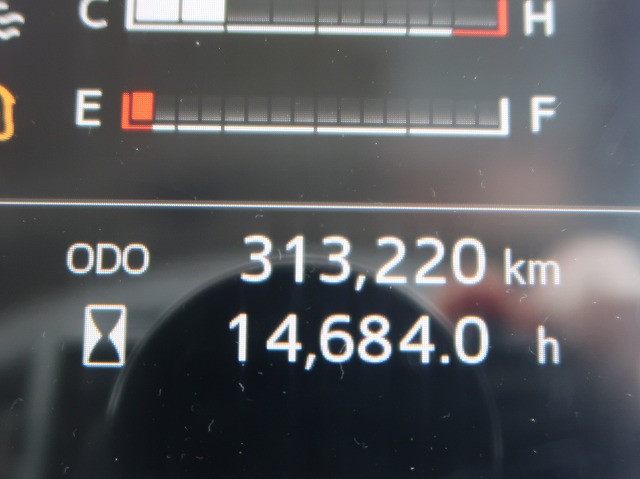 中古トラック 日野冷凍バン ＃16