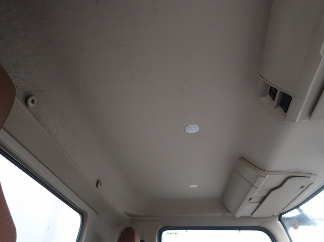 中古トラック 日野冷凍バン ＃24