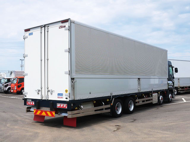 中古トラック いすゞアルミウィング ＃3