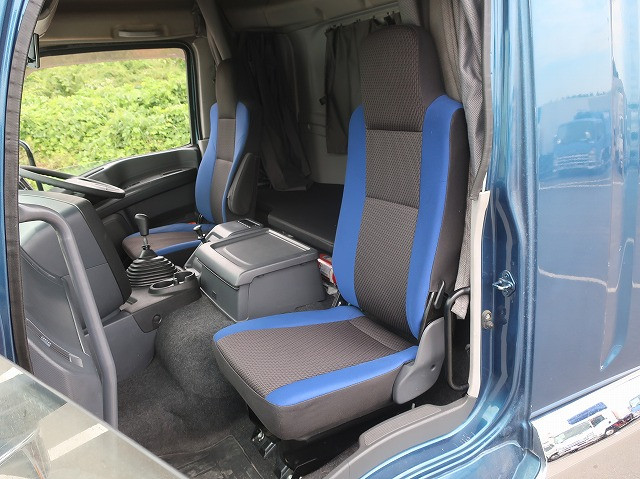 中古トラック いすゞアルミウィング ＃22