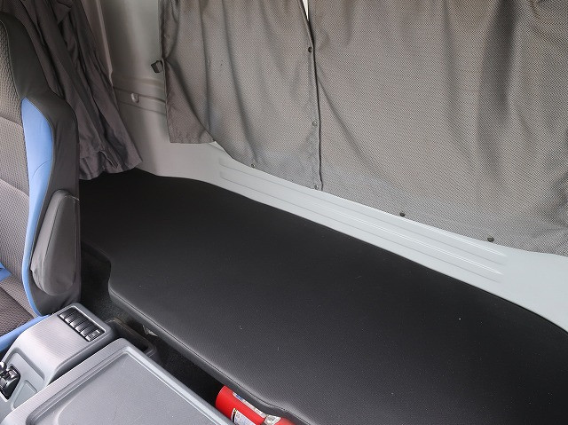 中古トラック いすゞアルミウィング ＃23