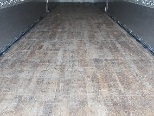 中古トラック いすゞアルミウィング ＃7