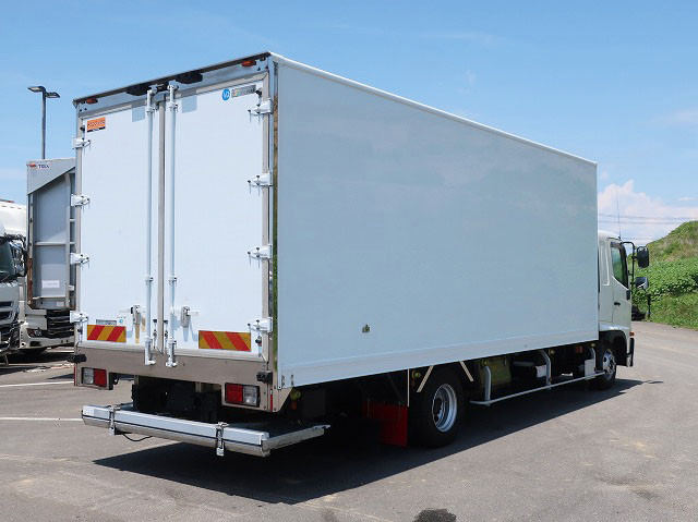 中古トラック 日野冷凍バン ＃3