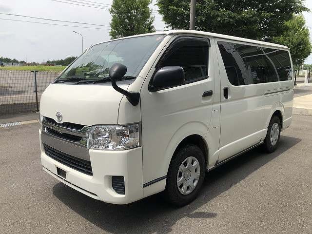 トヨタ　ワンボックス／商用車・乗用車