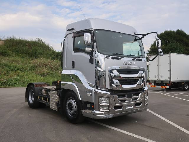中古トラック いすゞ ギガ トラクタヘッド