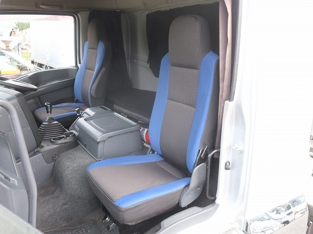 中古トラック いすゞ ギガ トラクタヘッド