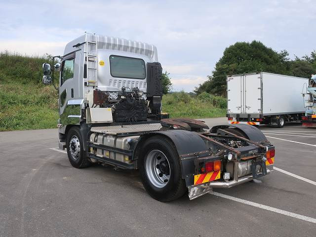 中古トラック いすゞトラクタヘッド ＃4