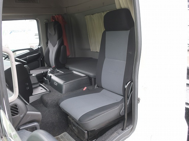 中古トラック 日野トラクタヘッド #22