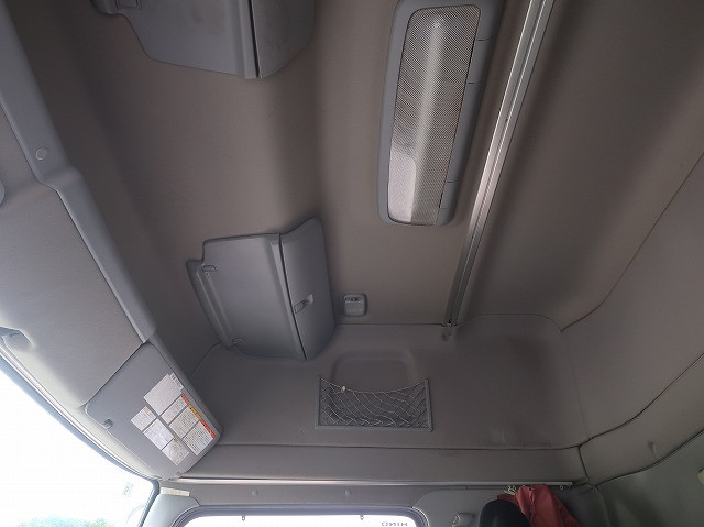 中古トラック 日野トラクタヘッド ＃24