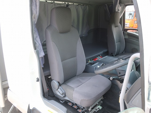 中古トラック いすゞアルミウィング ＃12