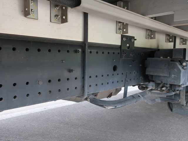 中古トラック いすゞアルミウィング ＃9