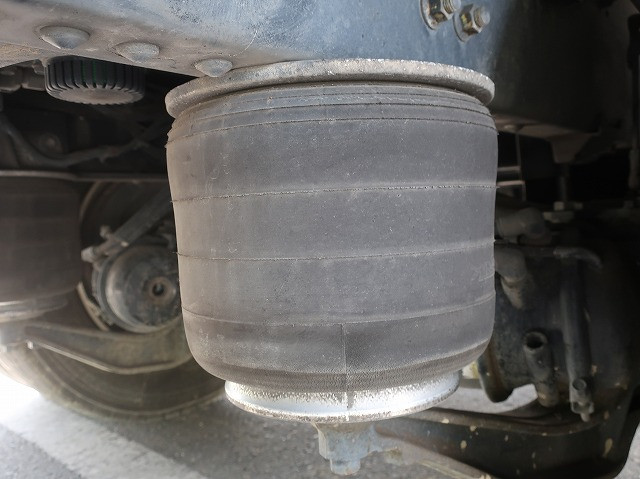 中古トラック いすゞアルミウィング ＃10