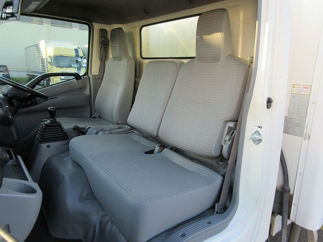 中古トラック 日野冷凍バン ＃23
