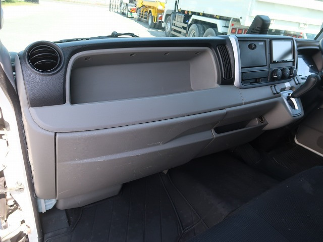 中古トラック 三菱ふそうアルミバン ＃12