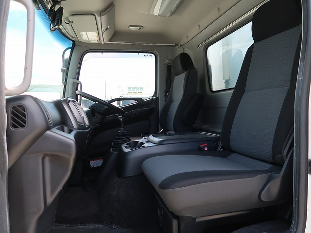 中古トラック 日野冷凍バン ＃22