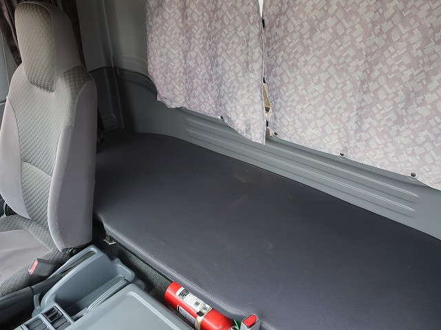 中古トラック いすゞ平ボディアルミブロック ＃23