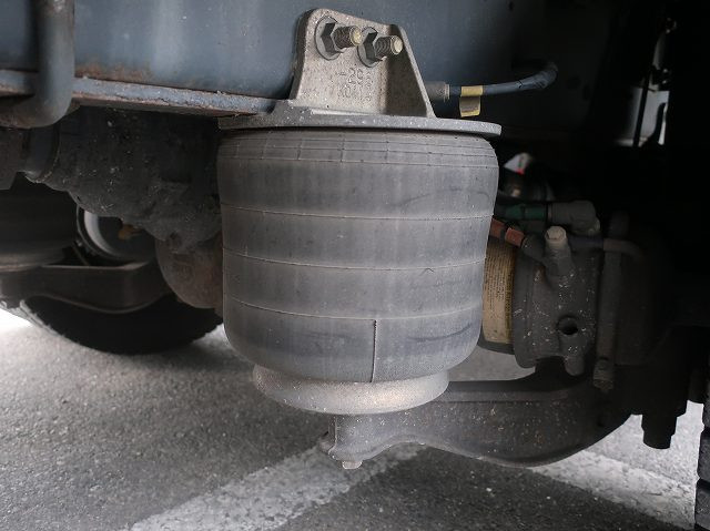 中古トラック いすゞ平ボディアルミブロック #11