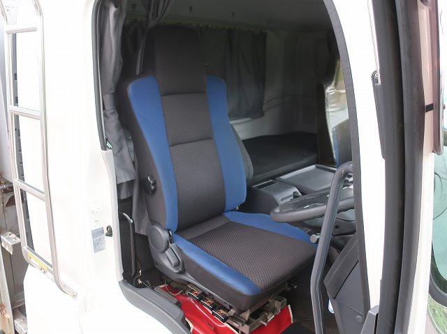 中古トラック いすゞ平ボディアルミブロック #13