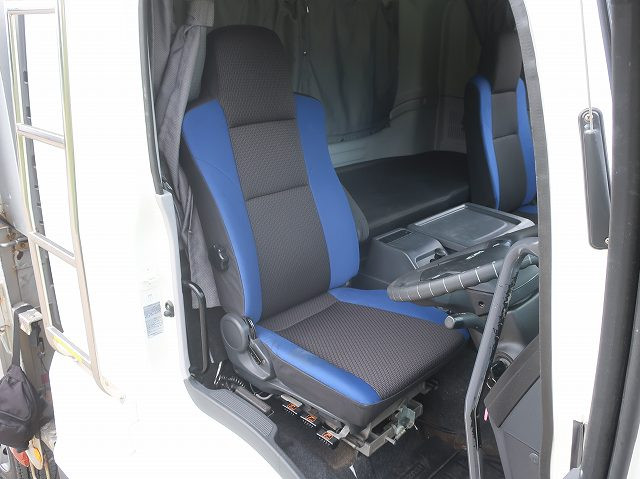 中古トラック いすゞ平ボディアルミブロック #13