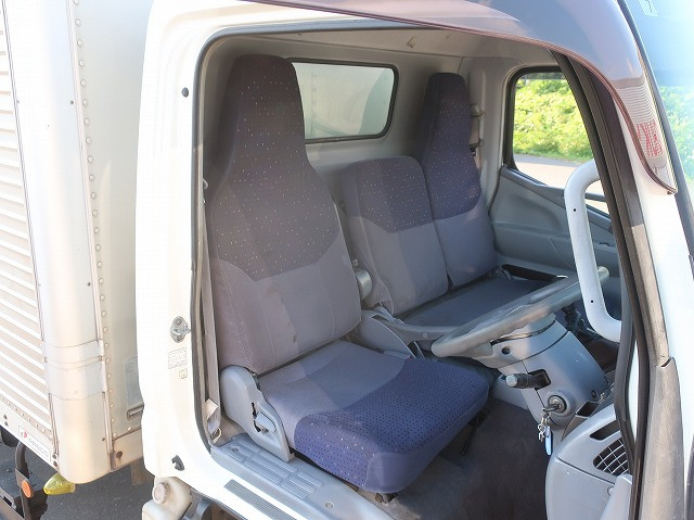 中古トラック 三菱ふそうアルミバン #11