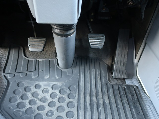 中古トラック 三菱ふそうアルミバン #22