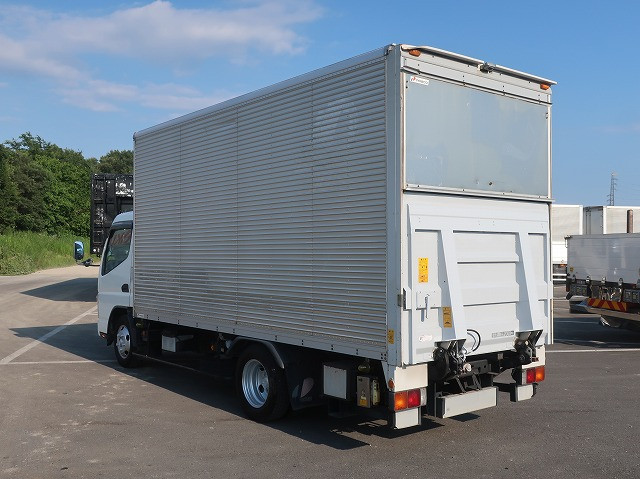 中古トラック 三菱ふそう キャンター 2tアルミバン