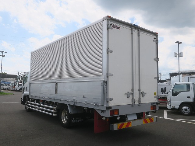 中古トラック いすゞアルミウィング ＃4