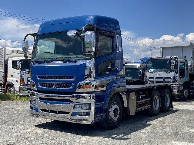 2018 Mitsubishi Fuso Super Great Tractor Head, 5th wheel load 16t, 2 differentials, 520 horsepower, high roof, approx. 470,000km on meter
