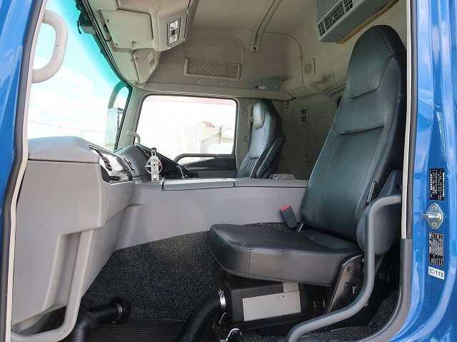 中古トラック 三菱ふそうトラクタヘッド ＃22