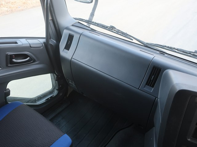 中古トラック いすゞ ギガ トラクタヘッド