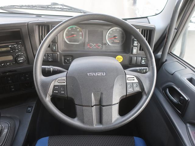 中古トラック いすゞ ギガ トラクタヘッド