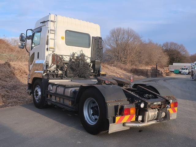 中古トラック いすゞ ギガ トラクタヘッド