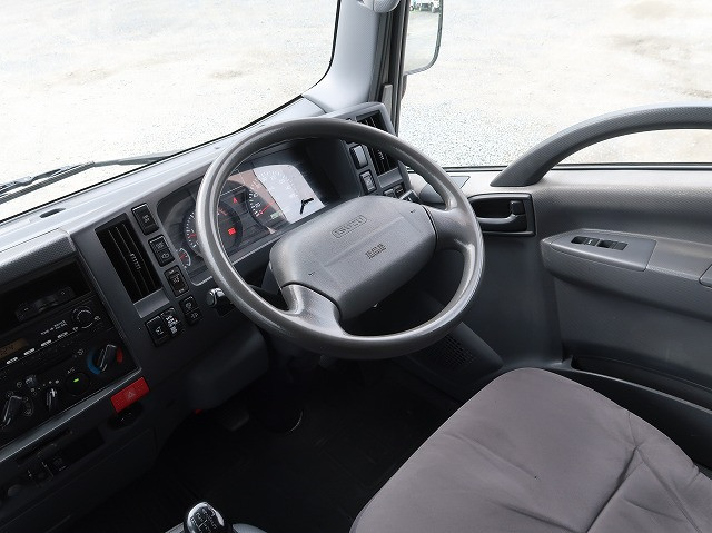 中古トラック いすゞアルミバン #12