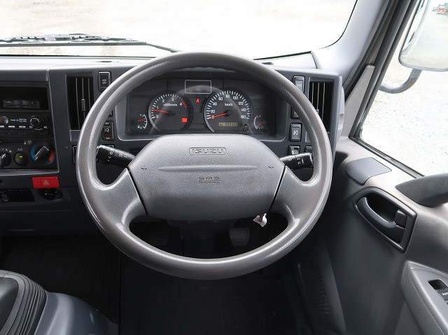 中古トラック いすゞアルミバン ＃13