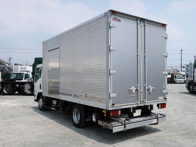 中古トラック いすゞアルミバン ＃4