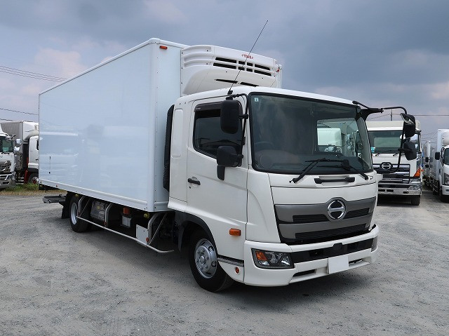 中古トラック 日野冷凍バン #2