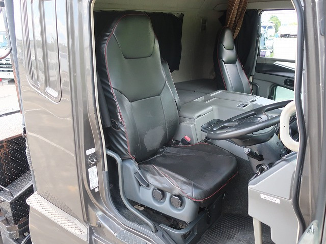 中古トラック 三菱ふそうトラクタヘッド ＃11