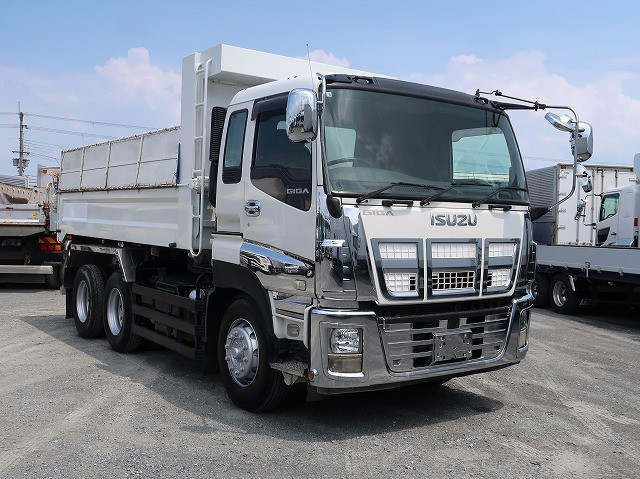 中古トラック いすゞダンプ ＃2