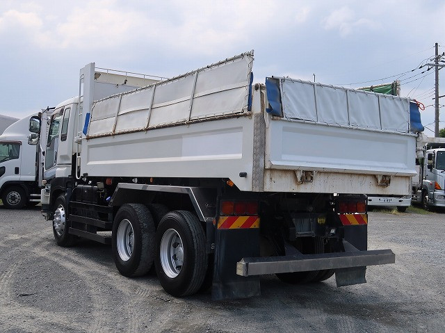 中古トラック いすゞダンプ ＃4