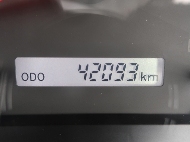 中古トラック いすゞ冷凍バン ＃17