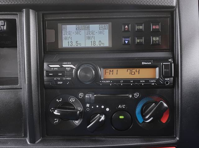 中古トラック いすゞ冷凍バン ＃19