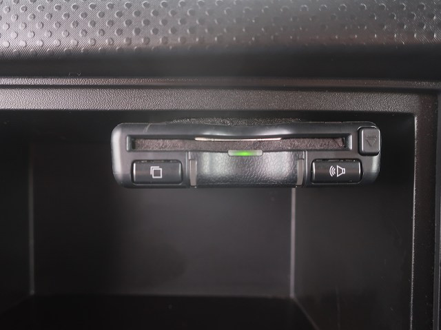 中古トラック いすゞ冷凍バン ＃21